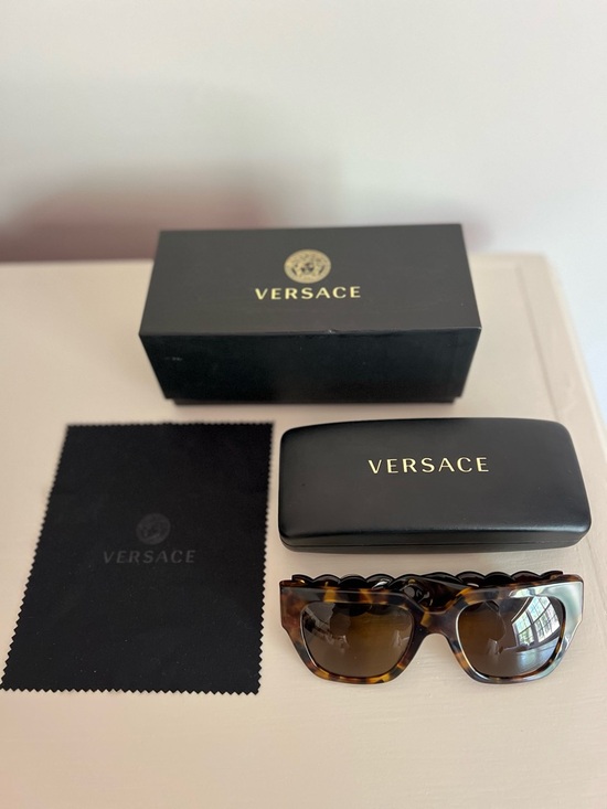 Versace Tortoiseshell Brown Sunglasses main image 9